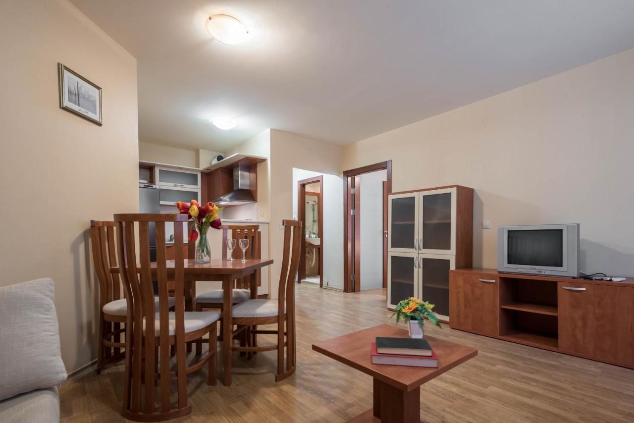 Golden Sands Rentals Apartments Εξωτερικό φωτογραφία