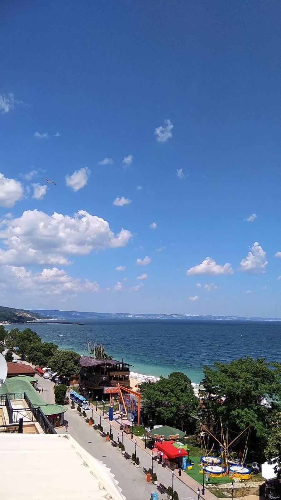 Golden Sands Rentals Apartments Εξωτερικό φωτογραφία