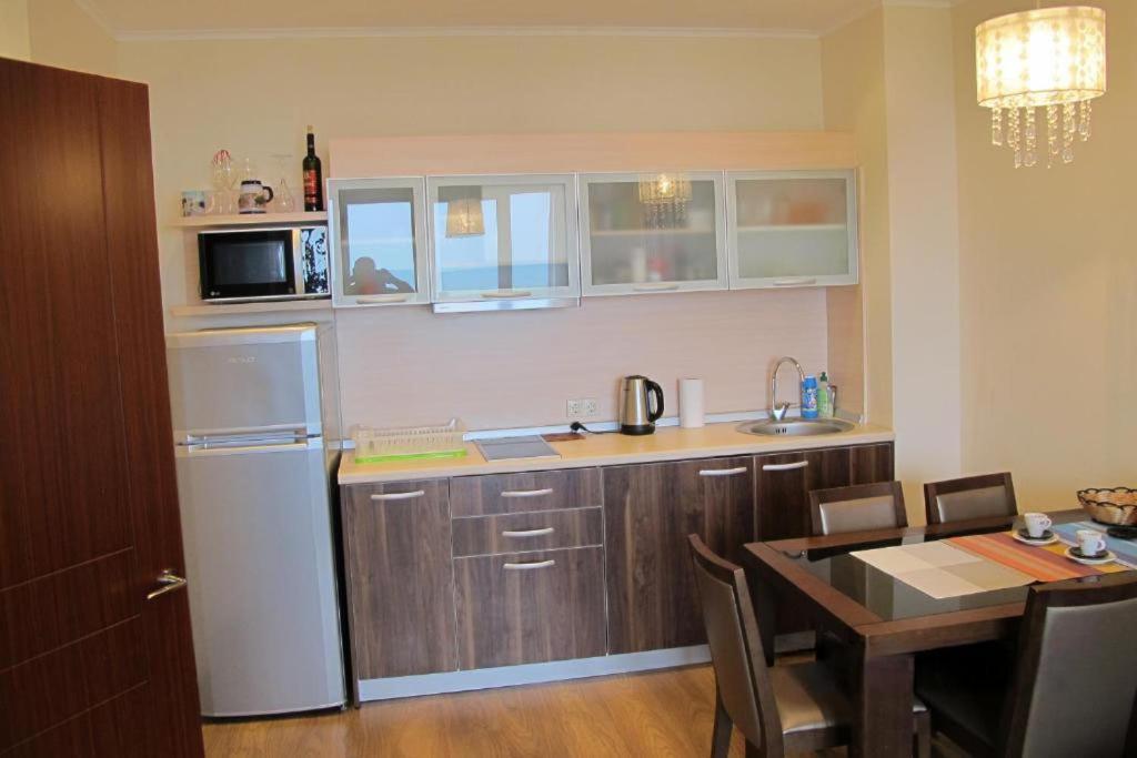 Golden Sands Rentals Apartments Εξωτερικό φωτογραφία